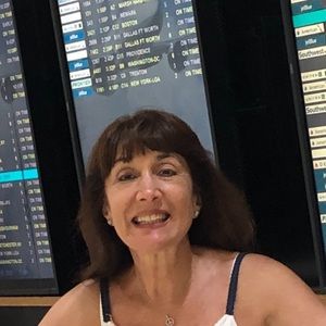 Meet your Posher, Pamela